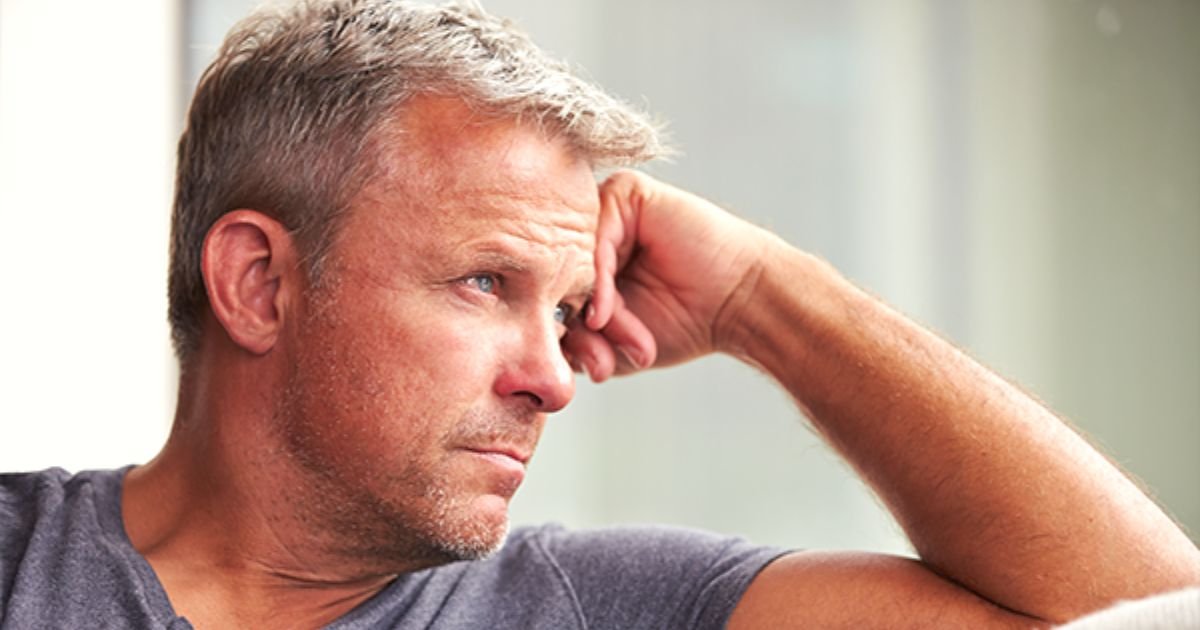 dad4.jpg?resize=412,275 - 'I Feel Like I Have FAILED As A Dad And It's A Great Cause Of Anxiety – I Can't Even Afford To Buy Christmas Presents For My Children'