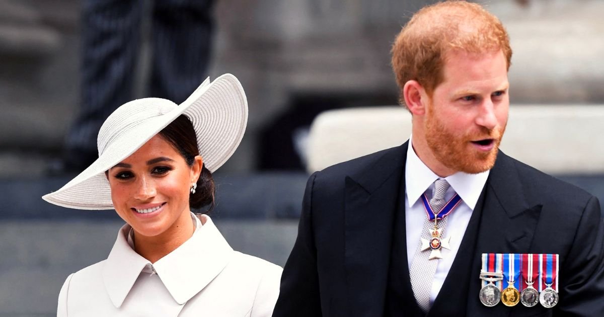meghan.jpg?resize=412,275 - 'Wake-Up Call' Comes For Prince Harry And Meghan Markle After Sweet Photo Of Prince GEORGE Has Been Released