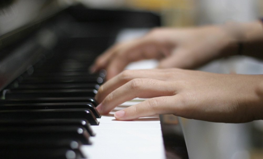 ピアノが上手になるレッスン方法③指をスムーズに動かせるようになる方法を解説 – JAMミュージックスクール