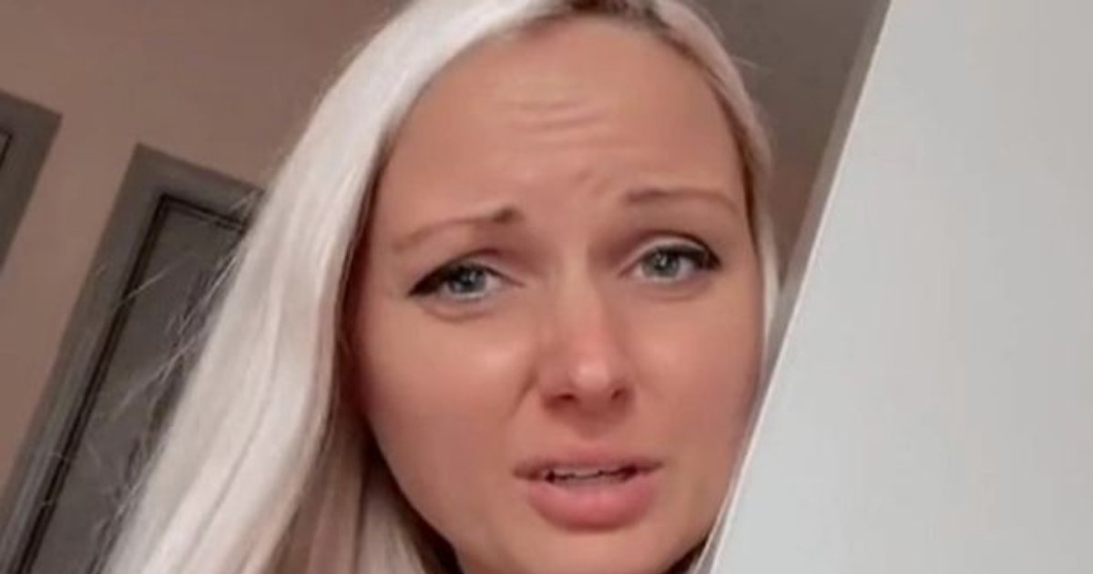 t2 5 1.png?fit=1024%2C538&ssl=1&strip=all - "People Think I'm Gross As I Stopped Buying Toilet Rolls Because They're So Expensive! Am I In The Wrong?"