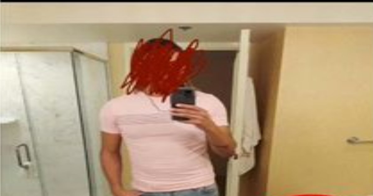 t9 2.png?resize=412,275 - EXCLUSIVE: Wife Files For Divorce After Looking Closer At This Photo Of Her Husband