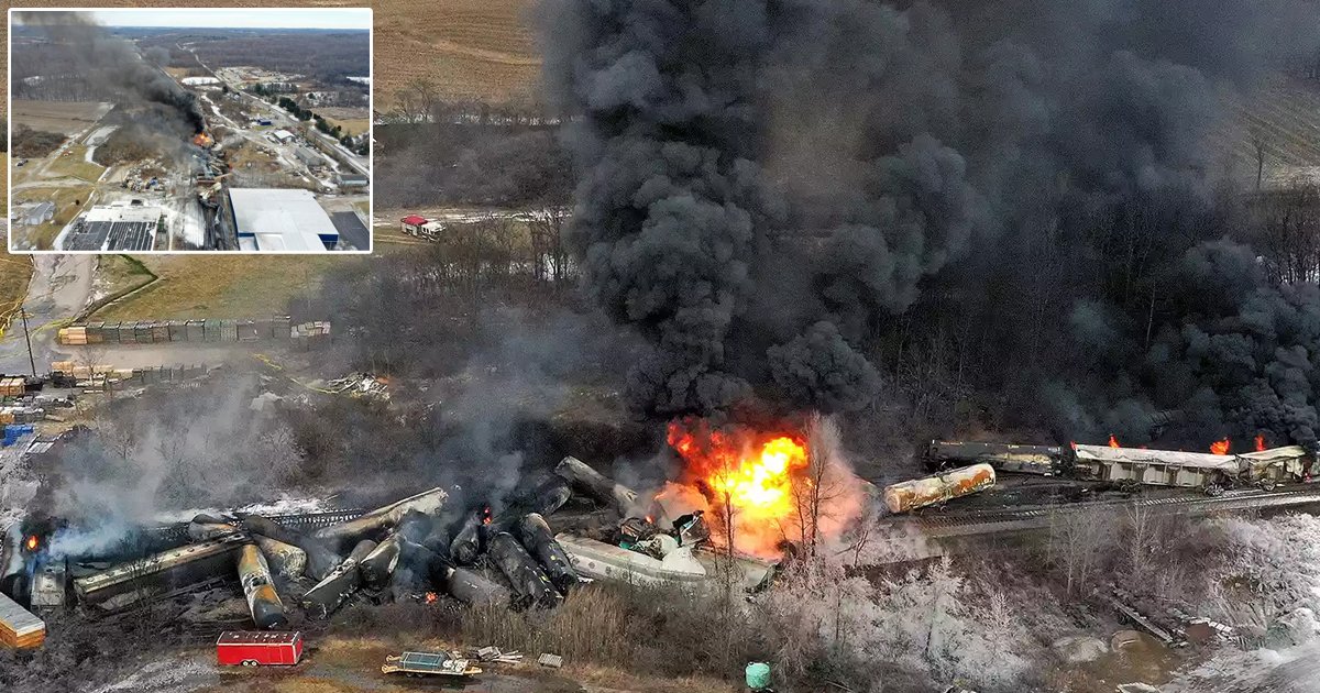 d25.jpg?resize=1200,630 - BREAKING: Train Traveling From Illinois To Pennsylvania DERAILS & Sets Off MASSIVE Fire