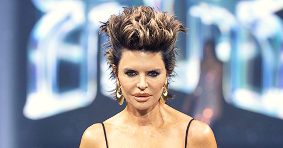 rina5.jpg?resize=412,275 - JUST IN: Days Of Our Lives Star Lina Rinna, 59, OWNS The Runway In One-Piece Swimsuit And Leopard Print Coat