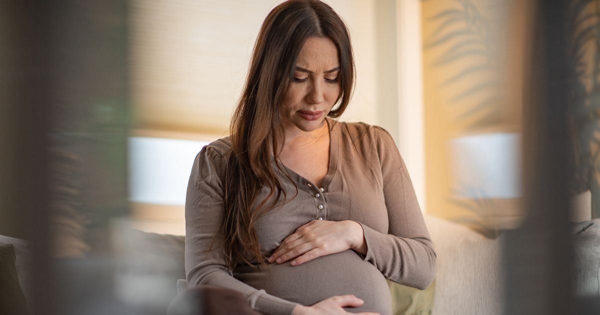 t7 10.png?fit=1024%2C538&ssl=1&strip=all - "I LOVE My Baby's Name But I Know He Will Be BULLIED For The Rest Of His Life Due To His Initials! What Should I Do?"