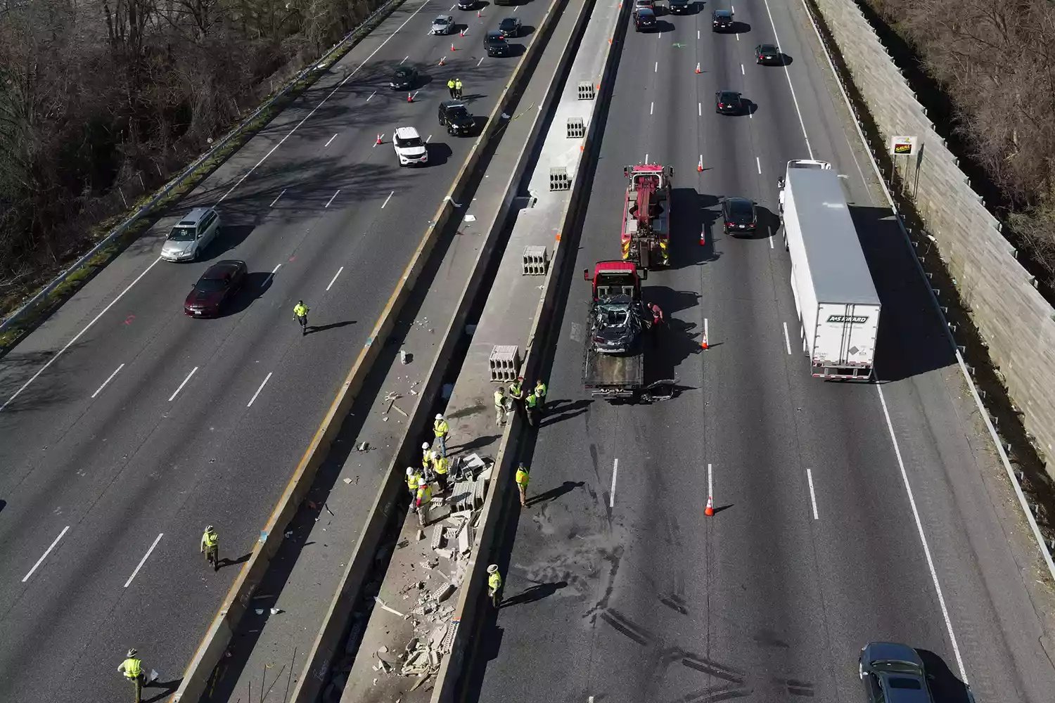 BREAKING: Horror Crash On Baltimore Beltway Leaves SIX DEAD - Small Joys