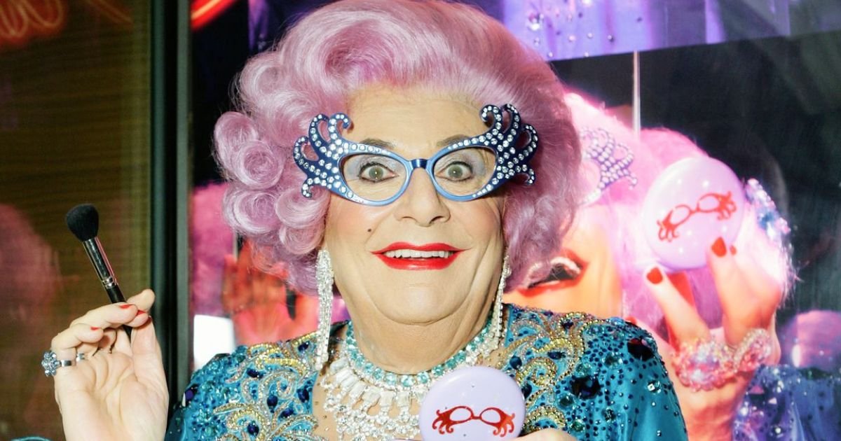 barry4.jpg?resize=1200,630 - BREAKING: Legendary Comedian And 'Dame Edna' Star Has Died Following Complications After Hip Surgery