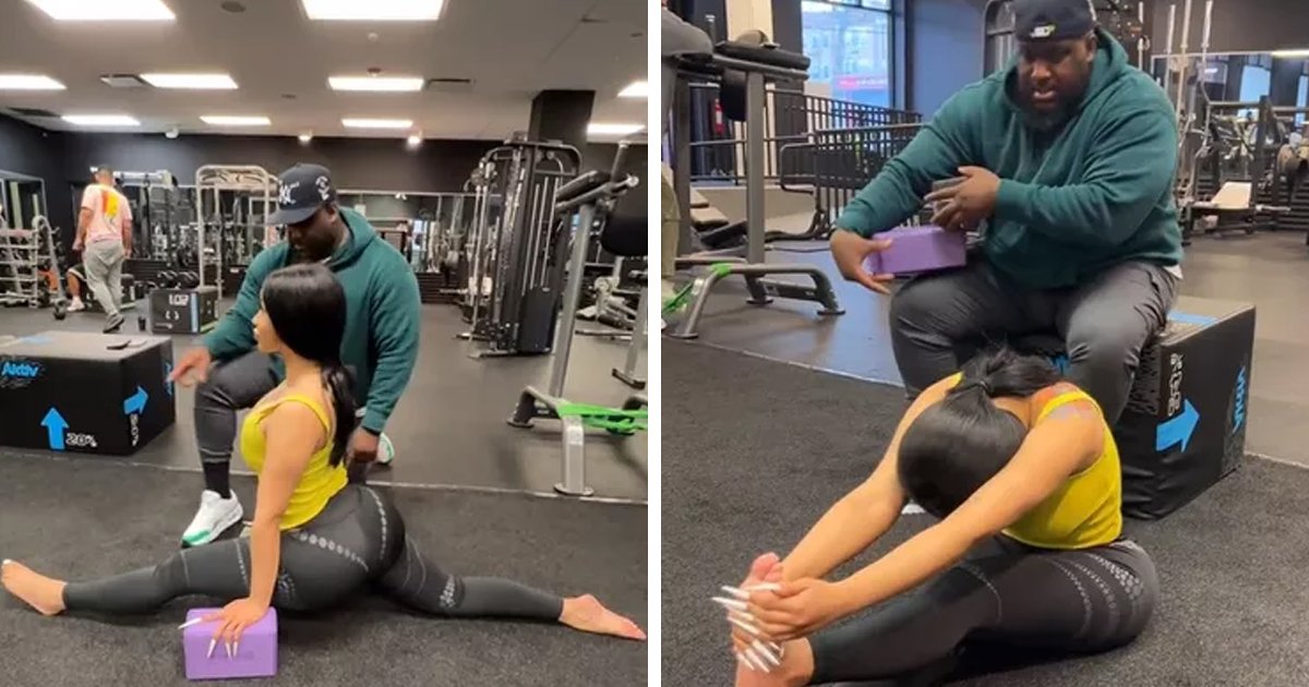 d80.jpg?resize=412,275 - Cardi B Says She Stretches For 'One Hour' Each Day To Ensure She's As Flexible As Her Golden 'Stripper' Days