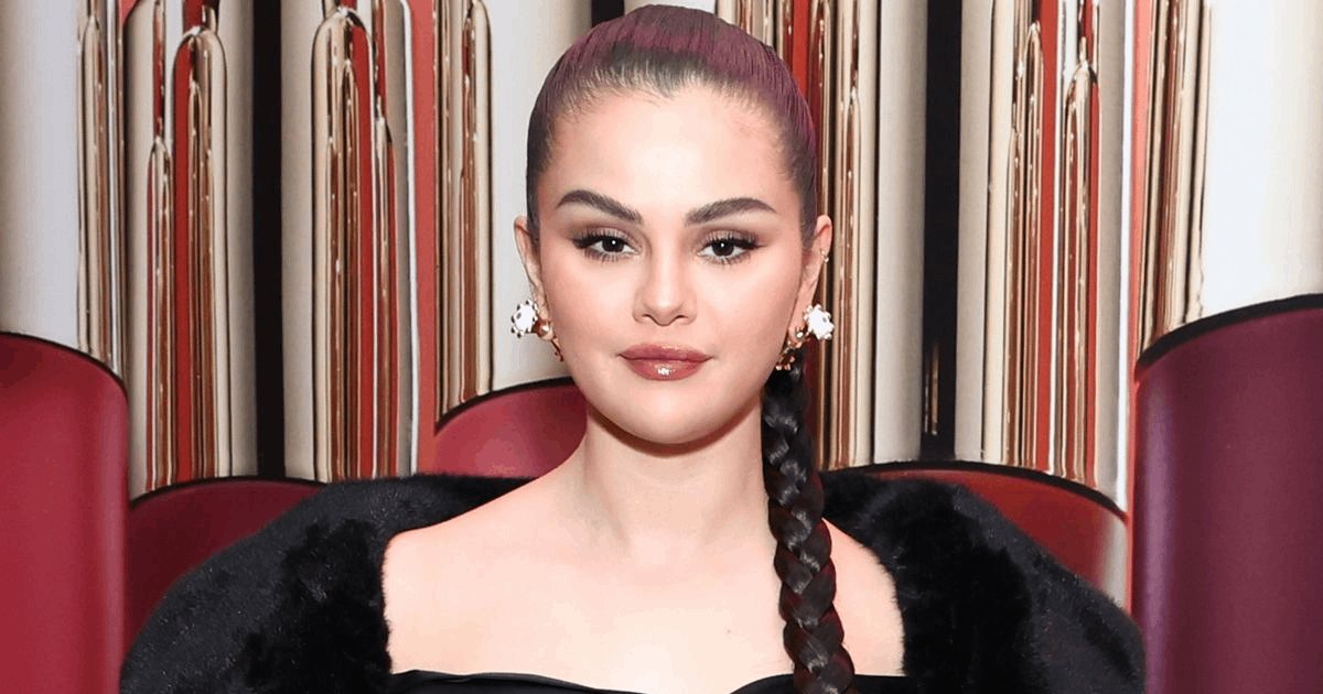 t1 48.png?resize=412,275 - JUST IN: Selena Gomez Seen 'Losing Her Cool' And SCREAMING At Security Guard While Entering Beyoncé's Renaissance Tour