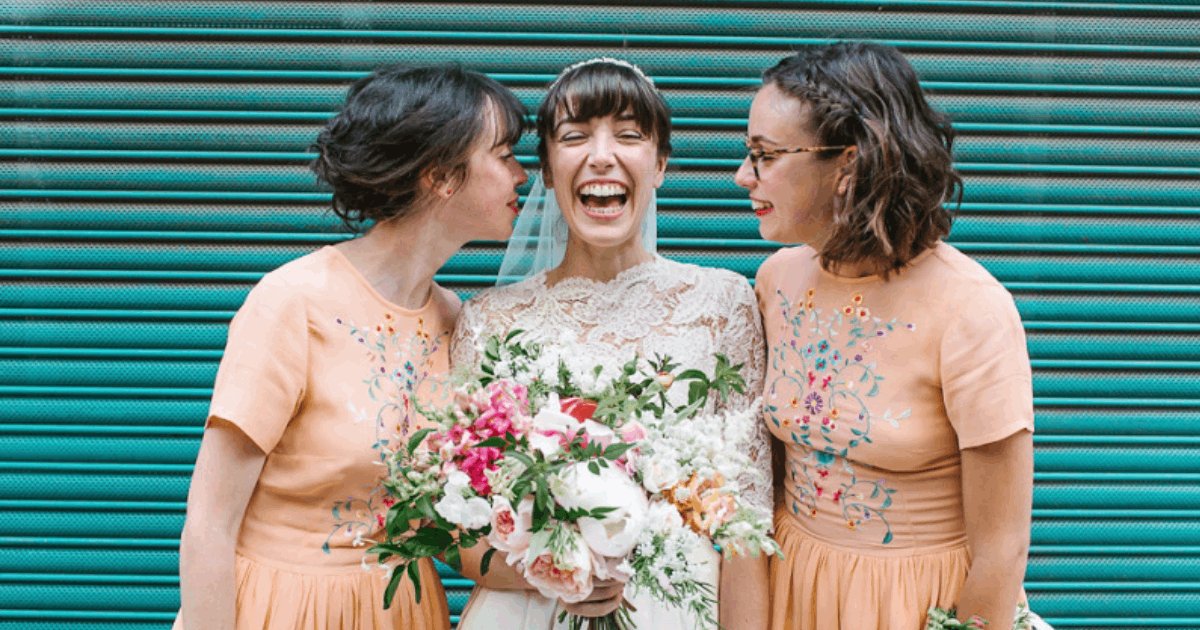 t15.png?resize=412,275 - "I Want To REPLACE One Of My Bridesmaids For My Wedding But She's My Fiancé's Sister! What Should I Do?"