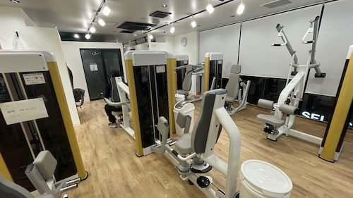 4 1 3.jpg?resize=412,232 - 일본에서 최근 초대박 난 헬스장 ㄷㄷㄷ