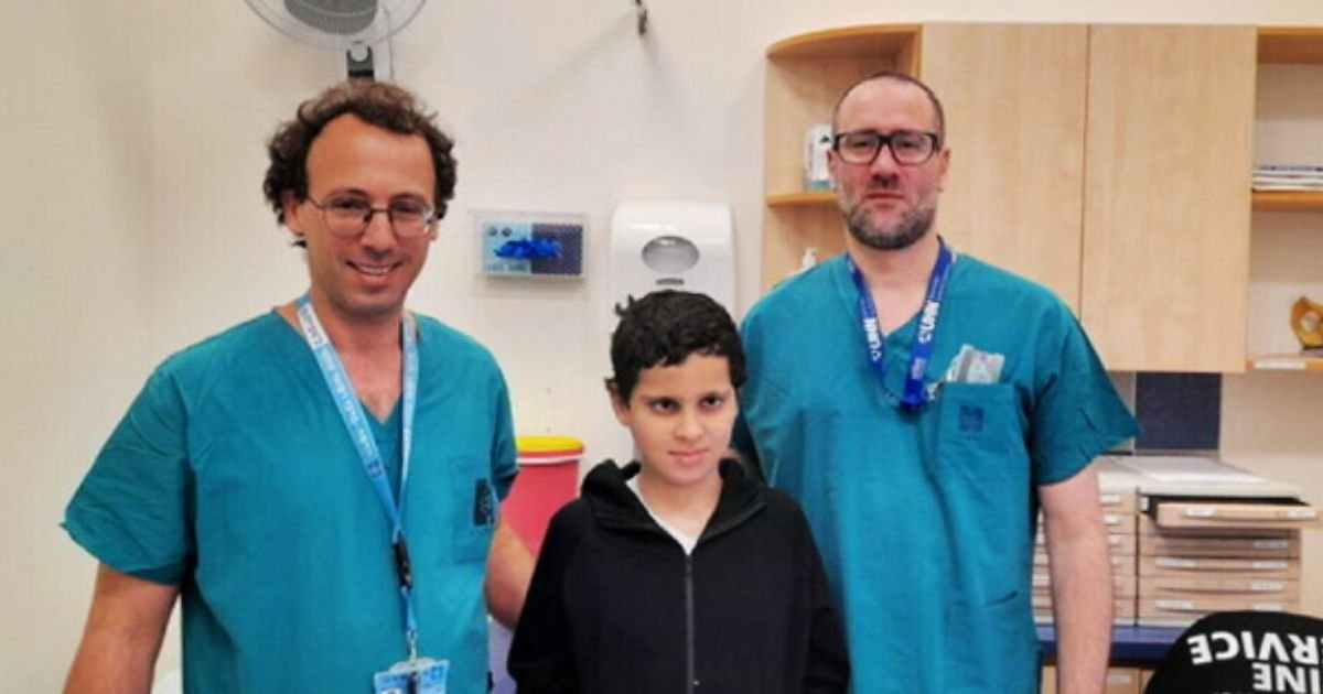 boy4.jpg?fit=1024%2C538&ssl=1&strip=all - BREAKING: Doctors Successfully Reattached 12-Year-Old Boy's HEAD After He Was 'Decapitated' In Horrific Car Collision