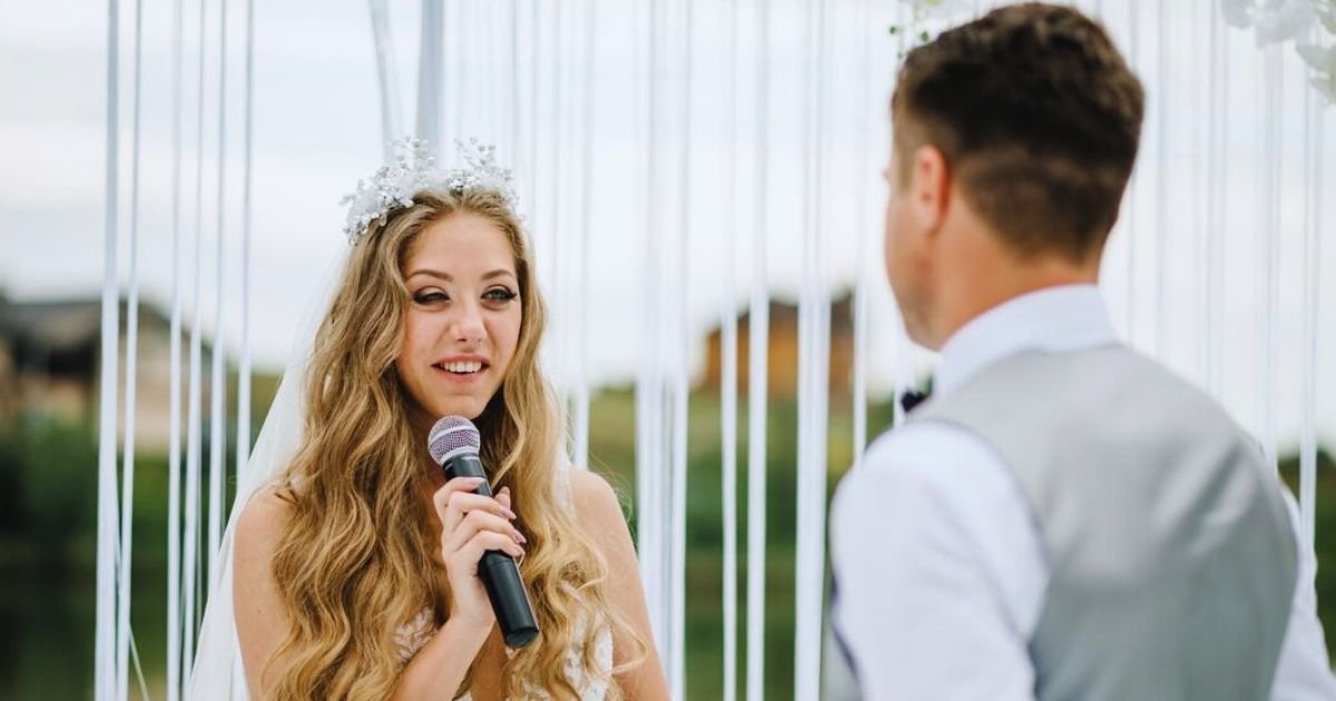 bride3.jpg?resize=412,275 - Bride Gets Revenge By Reading Out Cheating Groom's Text Messages To Another Woman At Their Wedding Day