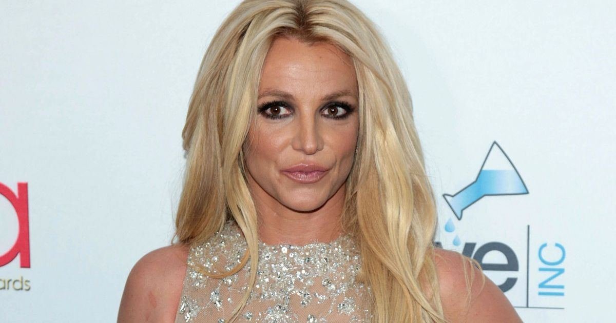d7 1.jpeg?resize=412,232 - JUST IN: Britney Spears Is 'Still Waiting' For Her Public Apology After Being SLAPPED By Security Guard