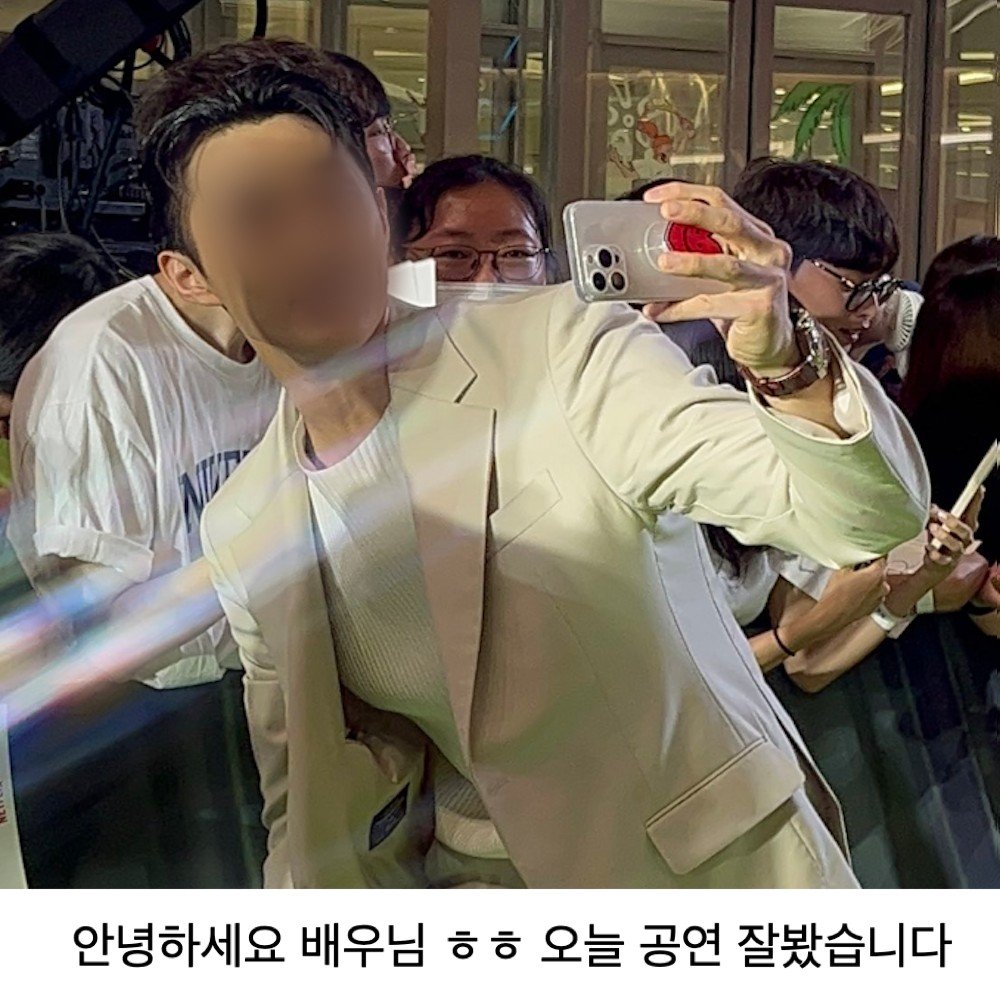 2 1 1.jpg?resize=1200,630 - 지금 인성 폭로당해서 난리난 남자배우 ㄷㄷ