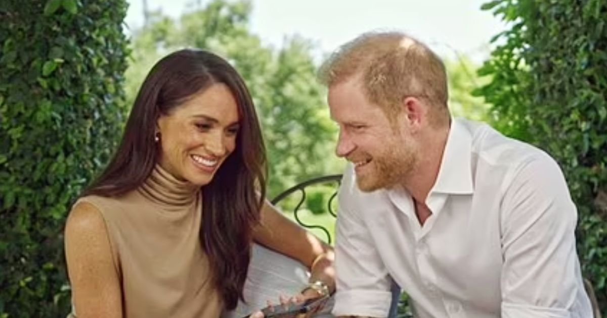 meghan4.jpg?resize=412,275 - JUST IN: Prince Harry And Meghan Markle 'To REBUILD Their Hollywood Dream' By Producing A Netflix Movie After They Lost Their Deal With Spotify