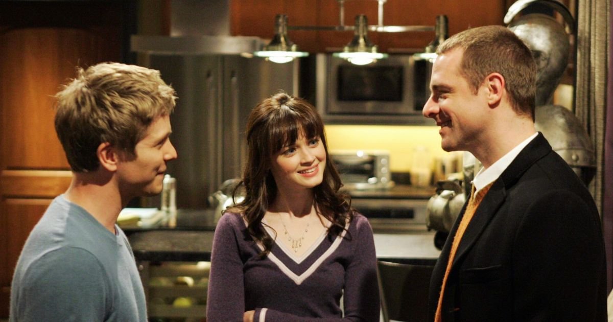 rory.jpg?resize=412,275 - JUST IN: Fans HEARTBROKEN After 'Gilmore Girls' And ‘Under Wraps’ Star Was ARRESTED For Allegedly Shoplifting At Target