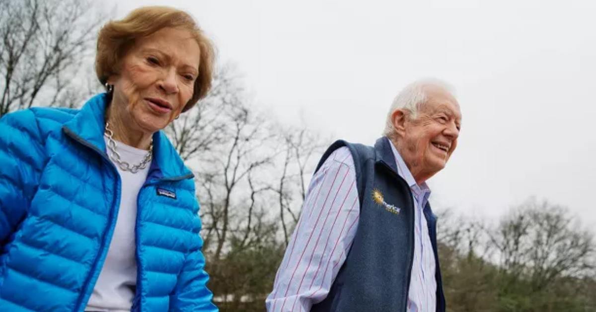 m3 1 2.jpeg?resize=412,275 - BREAKING: Former US President Jimmy Carter Seen ‘Wiping Away His Tears’ In Wake Of His Beloved Wife Rosalynn Carter’s Death