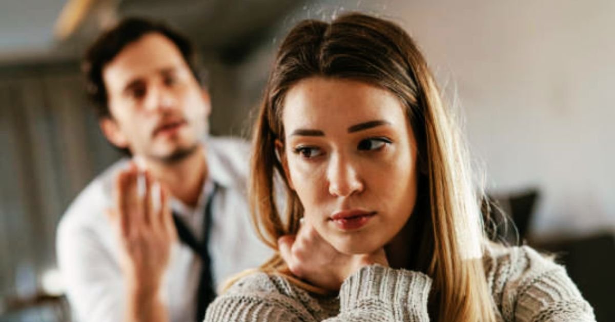 rings5.jpg?resize=412,275 - 'I REFUSE To Talk To My Wife After I Learned From Our Kids That She Had Lost Her Wedding Ring But Am I The One Being Unreasonable?