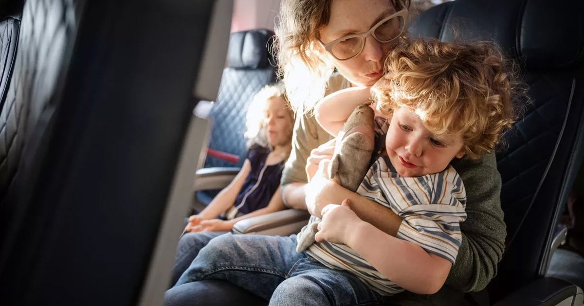 m4 12.jpg?resize=412,275 - "I Was Told To Book TWO Plane Tickets Due To My Obesity & Then Forced To Squeeze Into One For A Kid!"