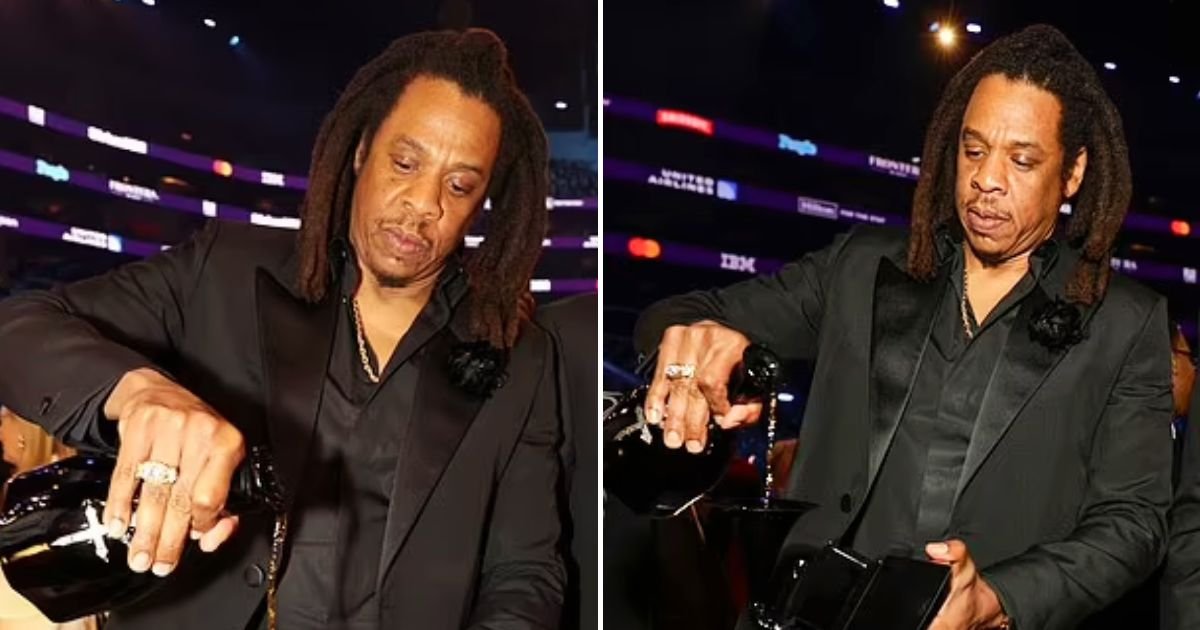jayz4.jpg?resize=1200,630 - 'Disrespectful' Jay-Z Caught Drinking Cognac Out Of His Grammy After Unleashing FURIOUS Rant On Stage