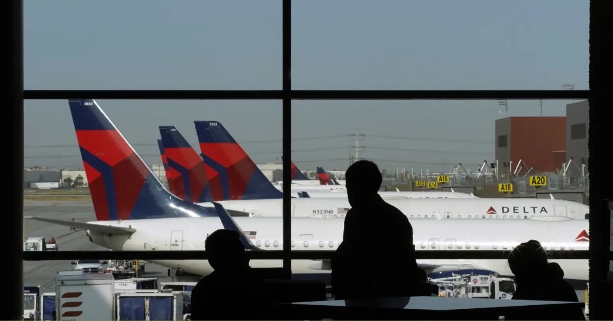 copy of articles thumbnail 1200 x 630 31.jpg?resize=1200,630 - Multiple Delta Passengers Suffer Ruptured Eardrums, Bloody Noses After Plane PLUNGES 10K Feet