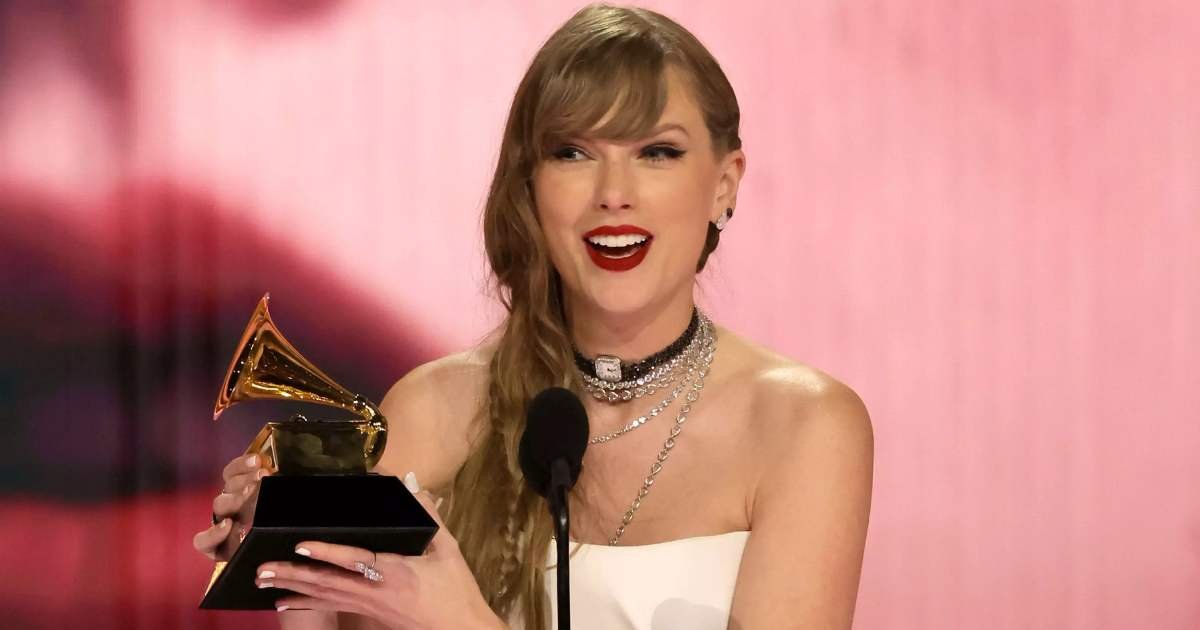 p2.jpg?resize=1200,630 - Taylor Swift Makes Grammy History, and Fans Can't Stop Praising Her