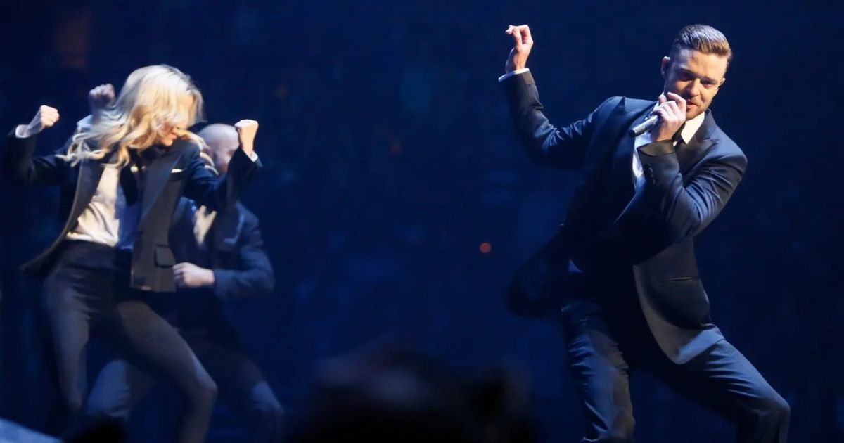 copy of articles thumbnail 1200 x 630 2 25.jpg?resize=1200,630 - 'Can't He Keep It In His Pants!'- Fans React After Justin Timberlake's BULGE Goes Viral During Embarrassing Wardrobe Malfunction