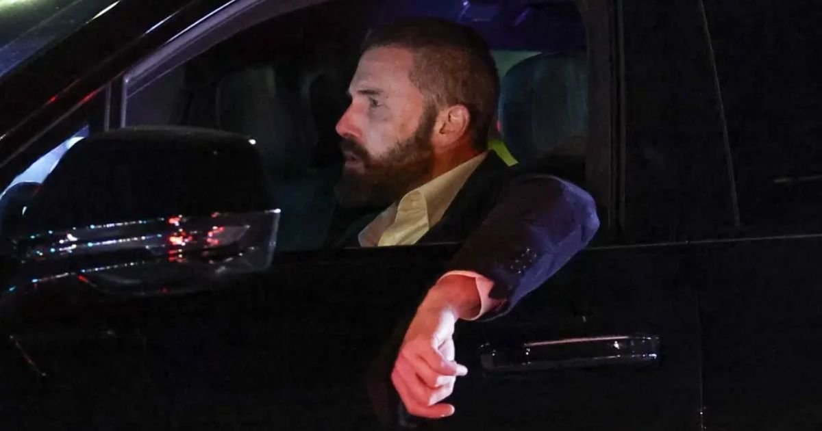 copy of articles thumbnail 1200 x 630 11 1.jpg?resize=1200,630 - Ben Affleck EVACUATED, Races To Jennifer Garner's Home In Palisades Fire