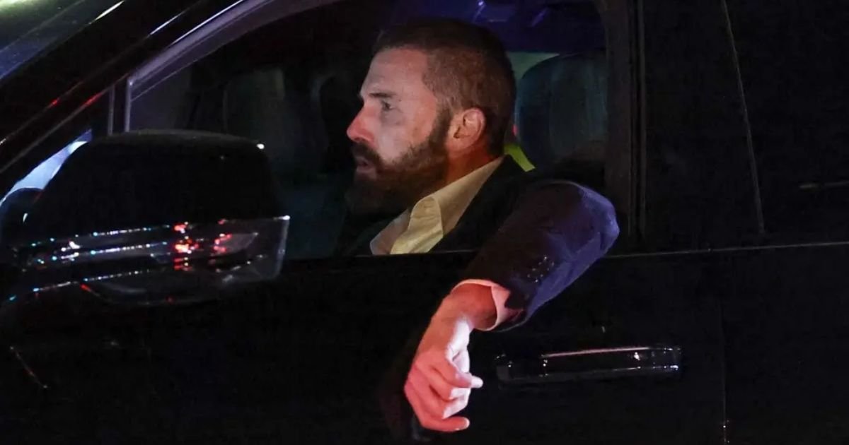 copy of articles thumbnail 1200 x 630 11 1.jpg?resize=412,232 - Ben Affleck EVACUATED, Races To Jennifer Garner's Home In Palisades Fire
