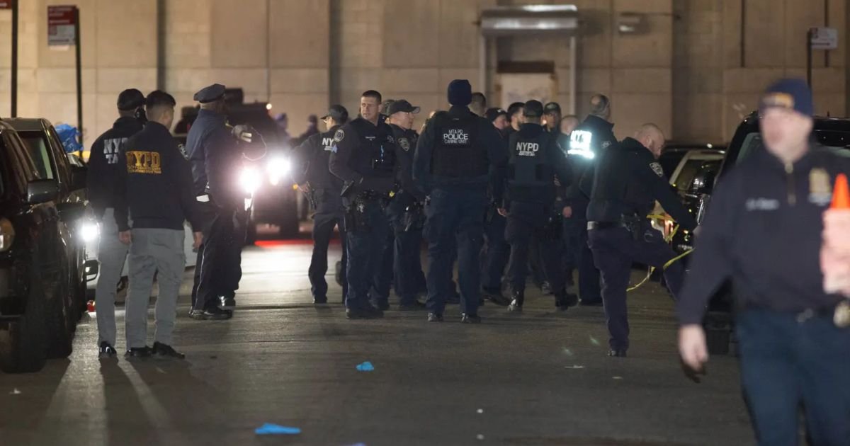 copy of articles thumbnail 1200 x 630 11.jpg?resize=412,275 - At Least 11 Wounded In Mass Shooting Outside Nightclub In New York