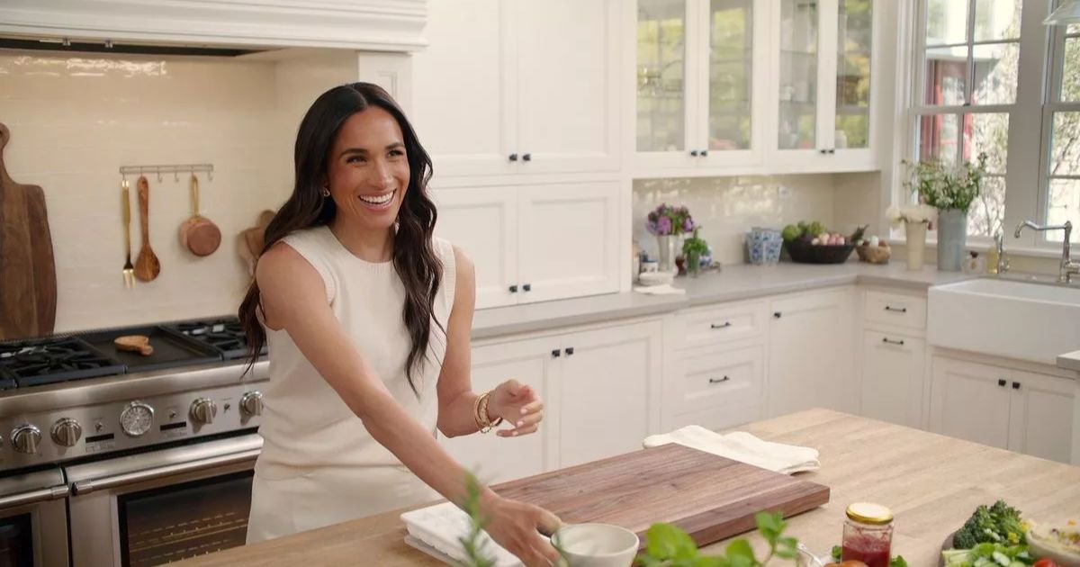 copy of articles thumbnail 1200 x 630 20.jpg?resize=412,232 - 'She Wants The Views!'- World Reacts After Meghan Markle Pays Surprising Tribute To Princess Diana In New Netflix Series
