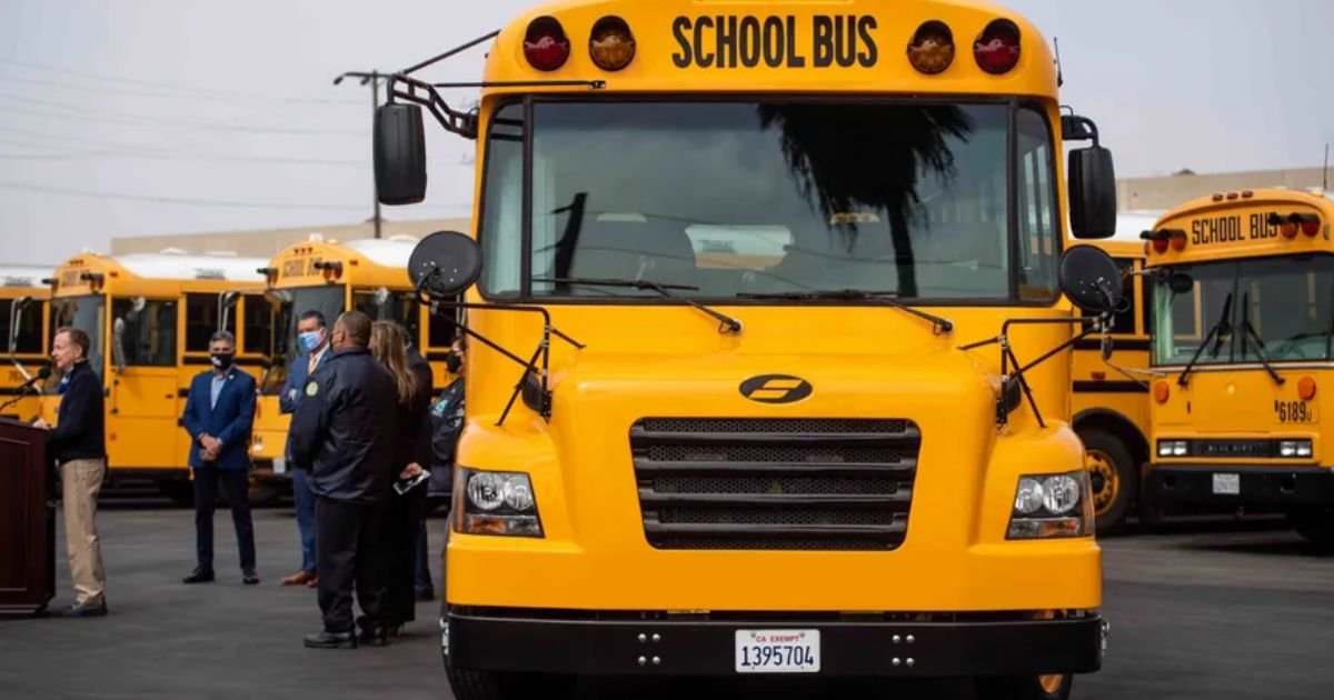 copy of articles thumbnail 1200 x 630 5 29.jpg?resize=412,275 - 2nd Grader Dies in Freak Accident in School Drop-Off Line As Mom Says 'I Can NEVER Forgive Myself For This'