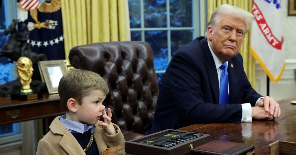 copy of articles thumbnail 1200 x 630 1 27.jpg?resize=412,232 - Trump Swaps Out Resolute Desk in Oval Office Days After Elon Musk’s Son X Appeared to Wipe Booger On It
