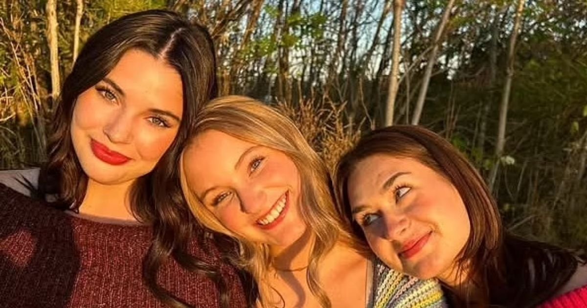 copy of articles thumbnail 1200 x 630 7 15.jpg?resize=412,232 - Three Beautiful Friends Tragically KILLED in Horror Crash After Recently Graduating