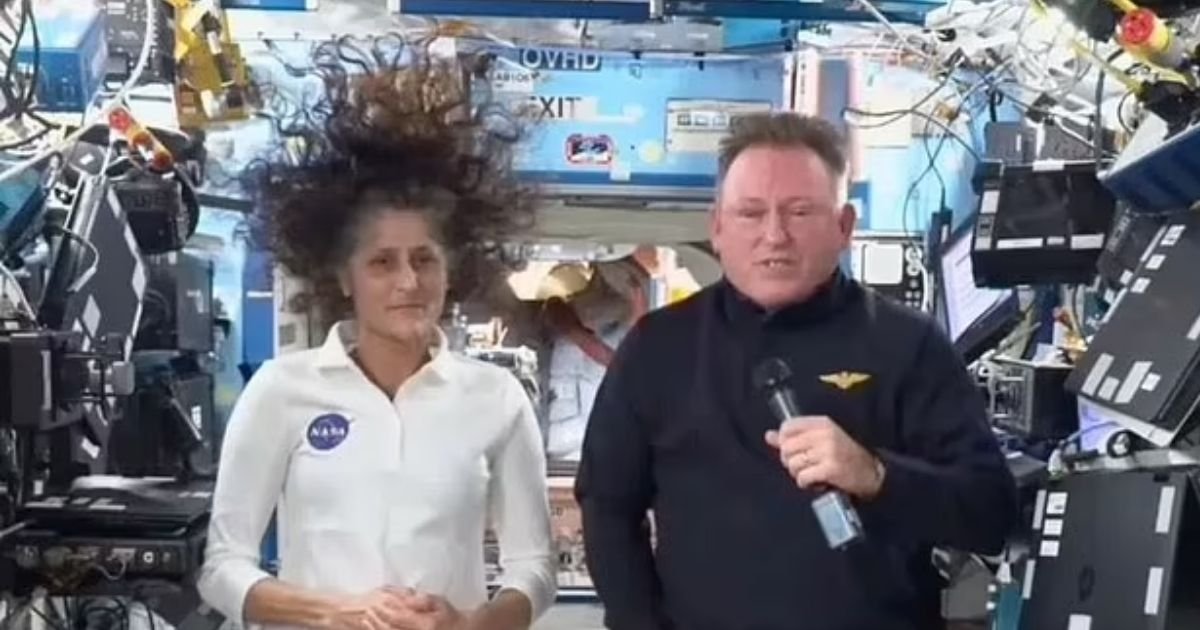 copy of articles thumbnail 1200 x 630 1 23.jpg?resize=412,232 - Stuck NASA Astronauts Plan for Return To Earth This Week As Elon Musk's SpaceX Dragon Docks At ISS