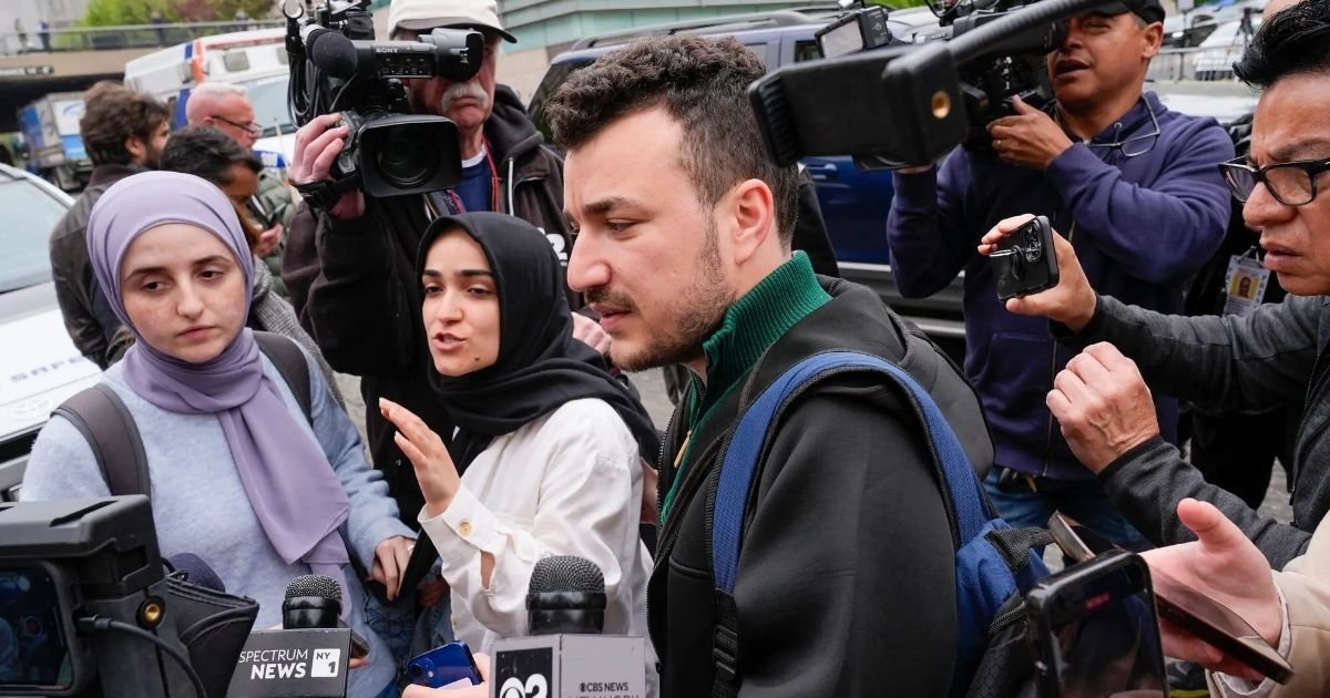 copy of articles thumbnail 1200 x 630 14 2.jpg?fit=1024%2C538&ssl=1&strip=all - Trump Administration Ready To Expel Green-Card Holder Over Student Protests