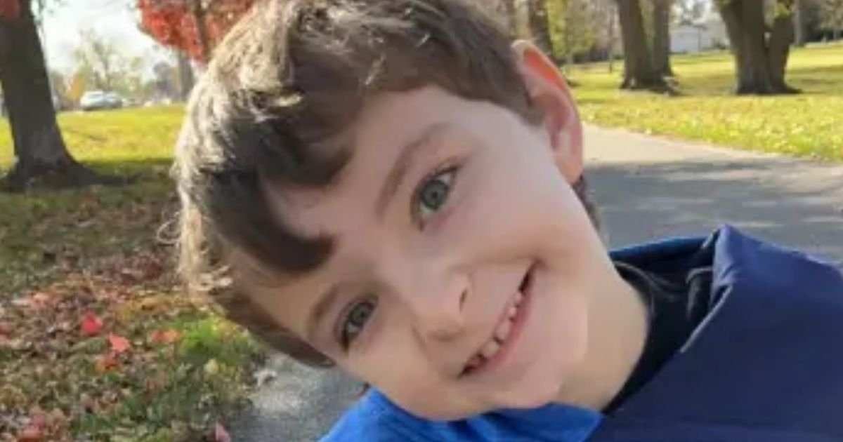 copy of articles thumbnail 1200 x 630 2 17.jpg?resize=1200,630 - 10-Year-Old Boy Crushed to Death After 340-Pound Foster Mom SITS On Him Because 'He Was Acting Up'
