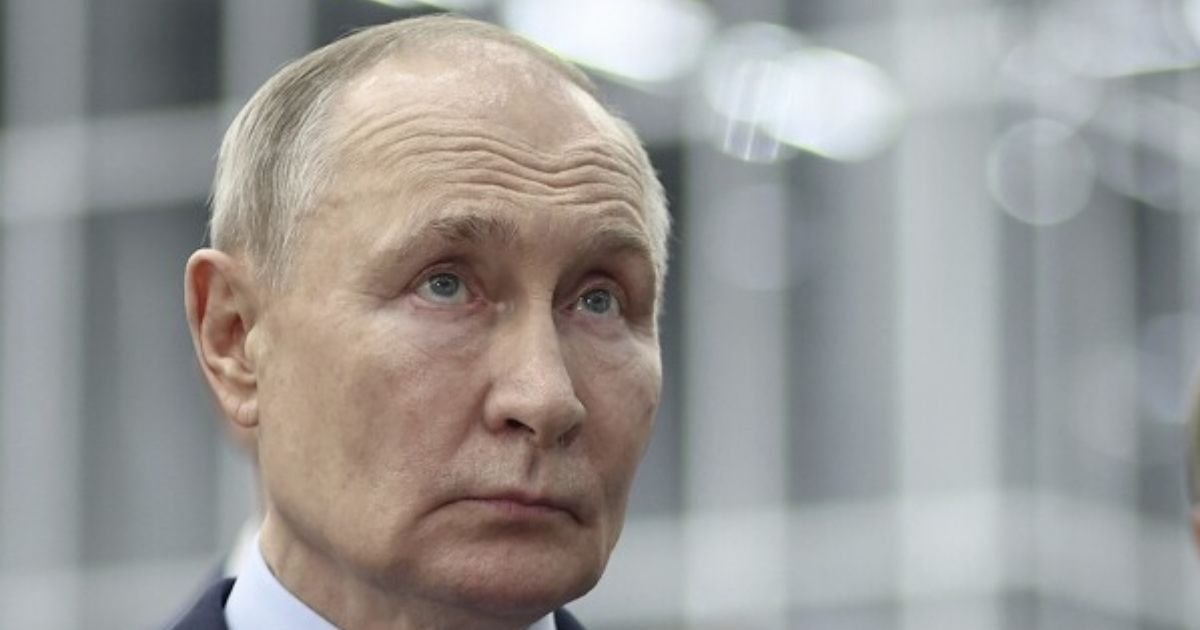 copy of articles thumbnail 1200 x 630 20 2.jpg?resize=412,232 - Putin Threatens To ‘Finish Off’ Ukrainian Troops After Britain & France Send Forces to Deter Russian Attacks