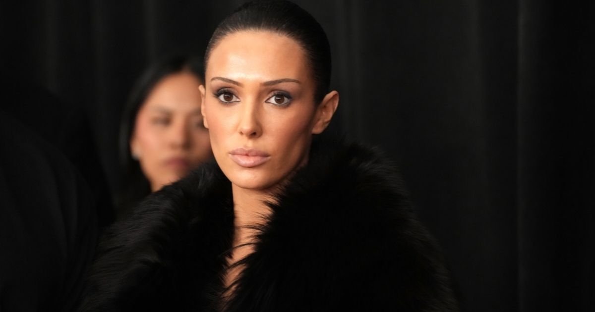 copy of articles thumbnail 1200 x 630 3 17.jpg?resize=412,275 - Bianca Censori Pops Up In Italy Without Kanye To Roller Blade In Lingerie For Latest Stunt