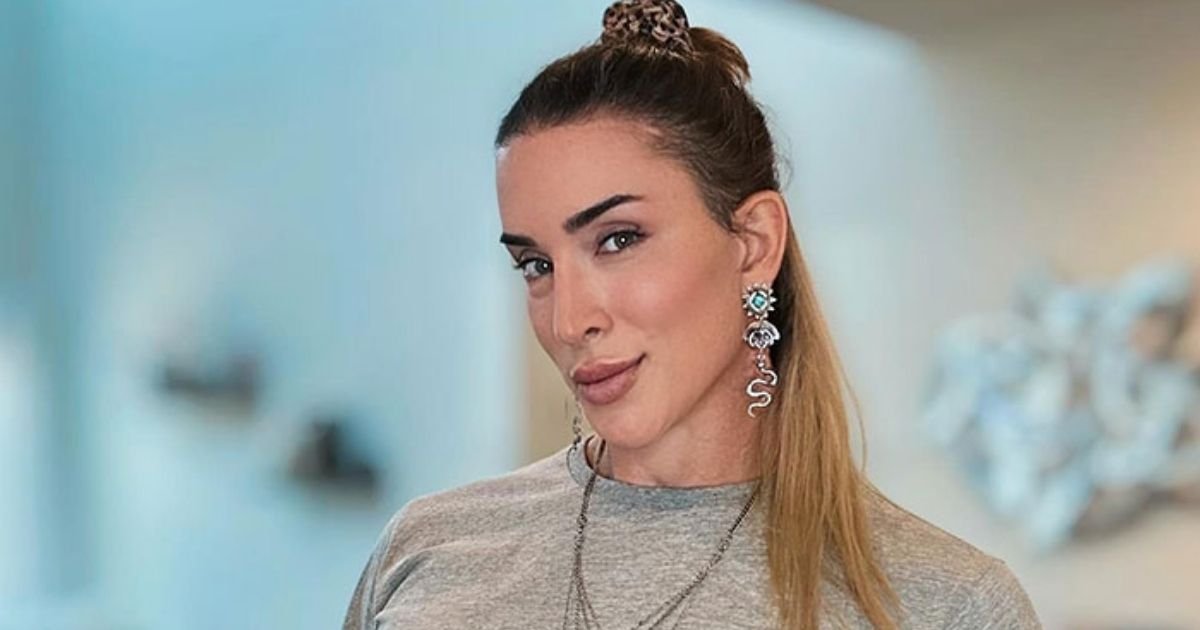 copy of articles thumbnail 1200 x 630 4 13.jpg?resize=412,232 - “I Was The Alpha Male”: Former WWE Star Who Became A Woman Describes Drastic Transition