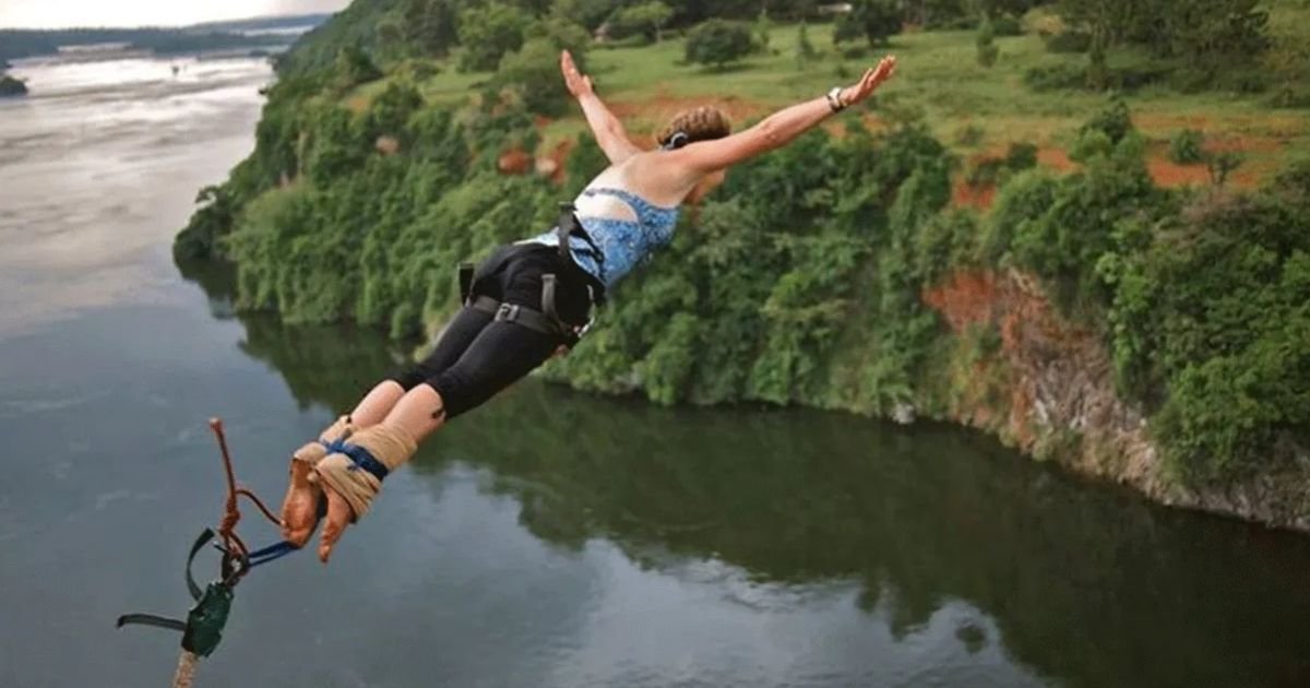 copy of articles thumbnail 1200 x 630 6 12.jpg?fit=1024%2C538&ssl=1&strip=all - Woman Falls 360 Feet Into Crocodile Infested Waters After Her Bungie Cord Snaps