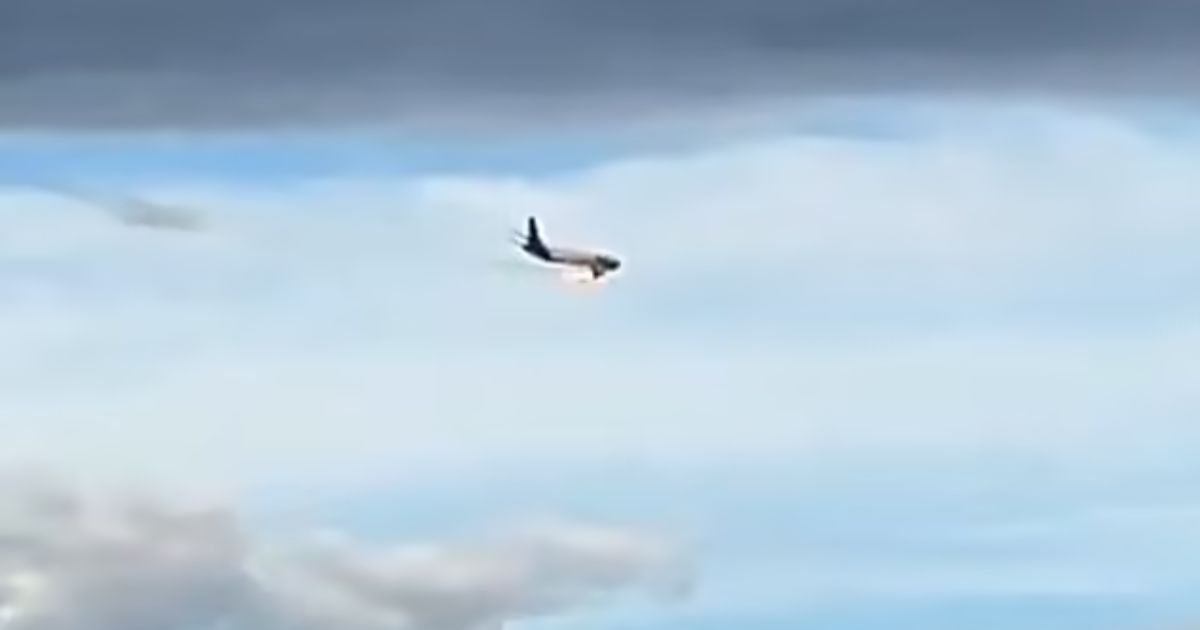 copy of articles thumbnail 1200 x 630 8.jpg?resize=1200,630 - Horror As Aircraft EXPLODES Into Giant Fireball After Takeoff