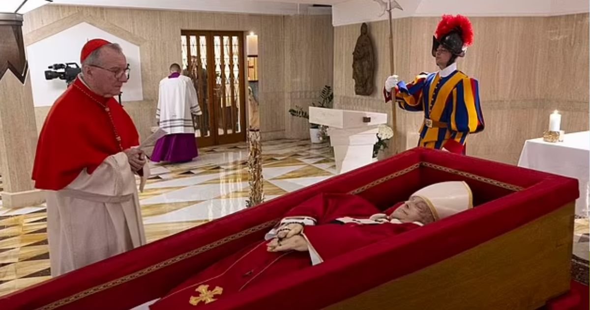 copy of articles thumbnail 1200 x 630 18 20.jpg?resize=412,275 - ‘Not Sure We Needed to See That’- Vatican Stuns Catholics with Open Coffin Photos of Pope Francis