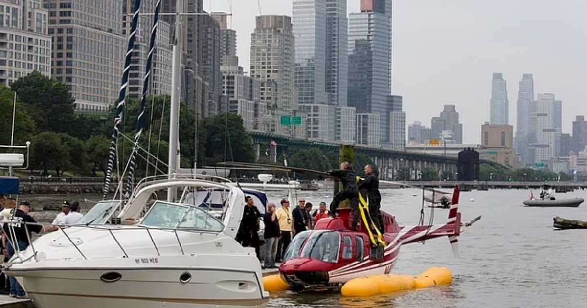 copy of articles thumbnail 1200 x 630 22 10.jpg?resize=412,275 - ‘We Can’t Let Them Play with Innocent Lives!’- NYC Helicopter Company Behind Hudson River Crash That Killed Six Shut Down