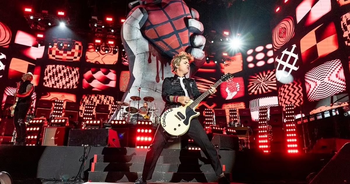 copy of articles thumbnail 1200 x 630 24 7.jpg?resize=412,275 - Iconic American Rockers Alter lyrics to Popular Song to Blast Trump During Headlining Coachella Performance