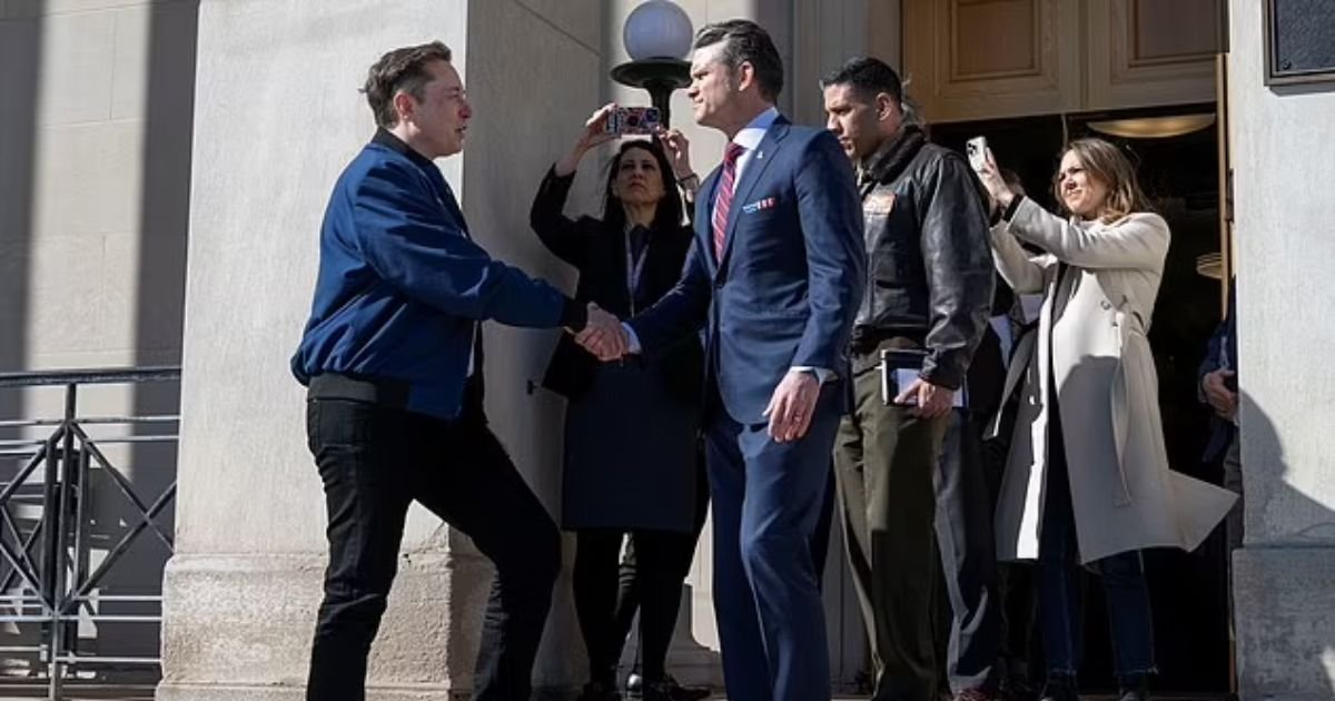 copy of articles thumbnail 1200 x 630 27 5.jpg?resize=412,232 - Trump Turns on Elon Musk Over Secret China Move that Drew an Angry X-Rated Response from the President