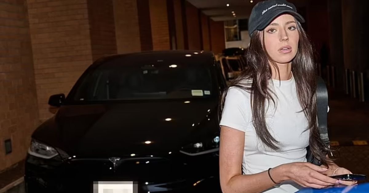 copy of articles thumbnail 1200 x 630 27 6.jpg?resize=1200,630 - Elon Musk's Obscene Offer to Baby Mama Ashley St. Clair for Her Silence After Their Newborn's Name is Revealed