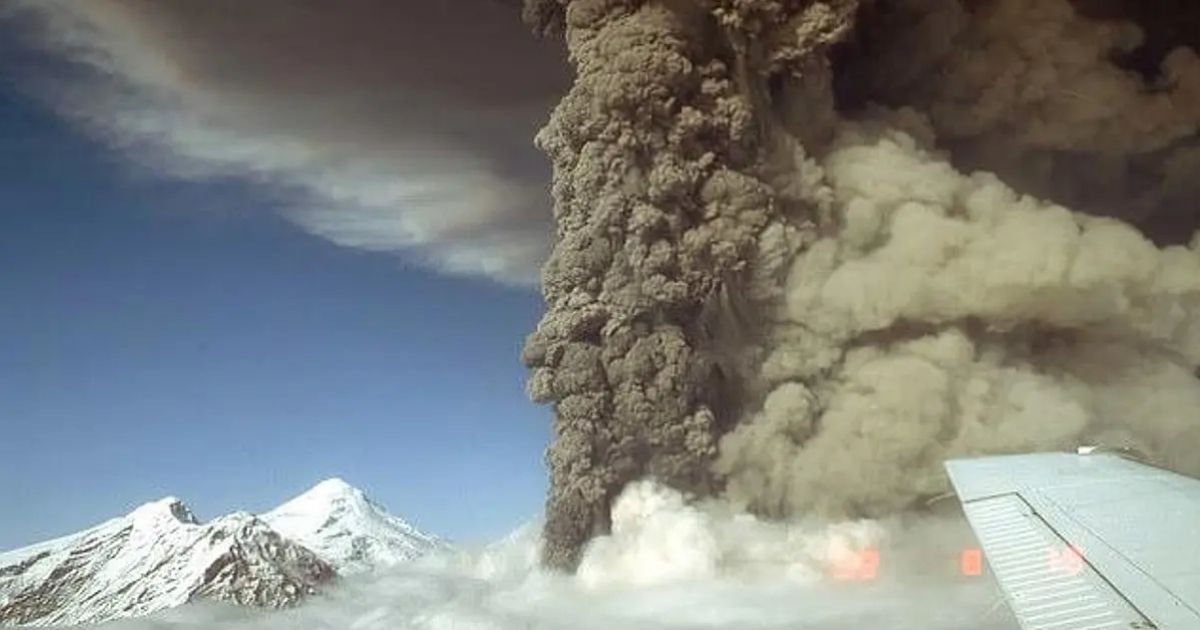 copy of articles thumbnail 1200 x 630 28 2.jpg?resize=412,232 - Volcano Panic Erupts! Residents of Alaska's Biggest City Plunged Into Panic as They Are Warned to Brace for Earth-Shattering Explosion