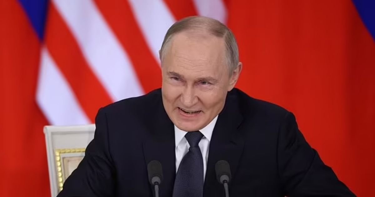 copy of articles thumbnail 1200 x 630 20 7.jpg?resize=366,290 - Russian President Putin is a 'Dead Man Walking' & Rarely Steps Foot Outside of Kremlin, Experts Confirm