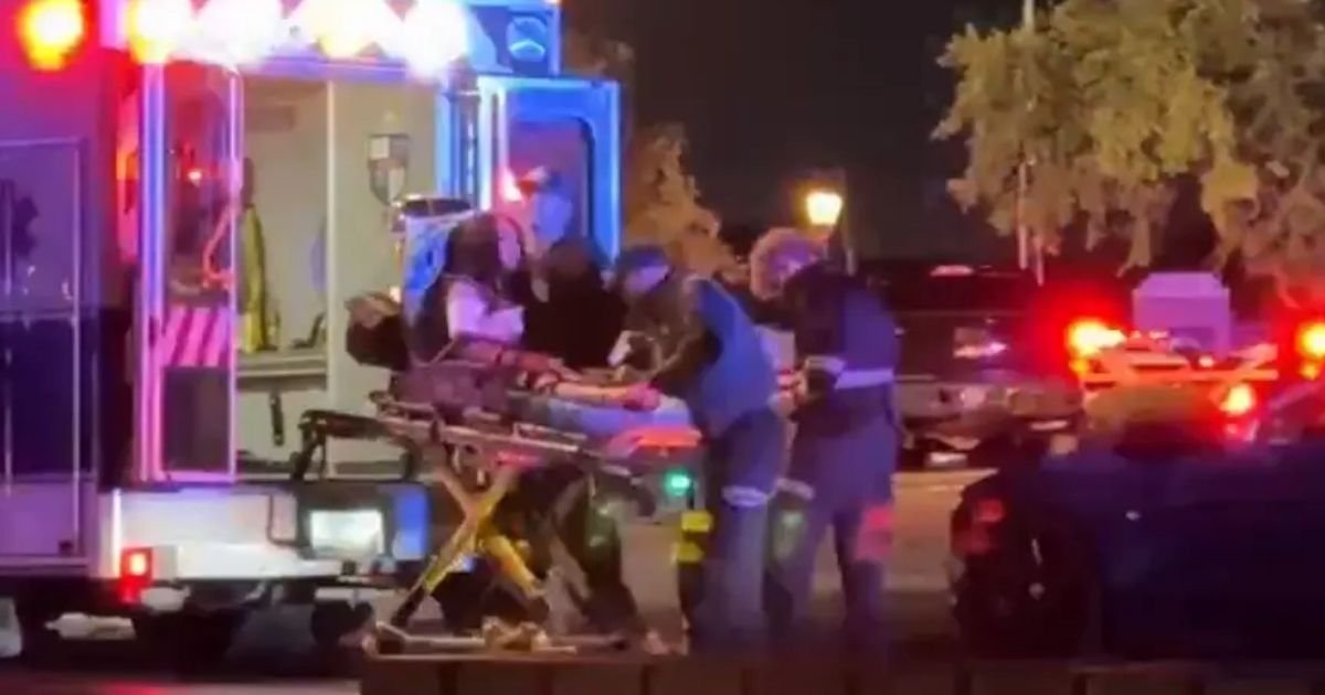 copy of articles thumbnail 1200 x 630 22 4.jpg?resize=412,232 - At Least 3 DEAD, 5 Others Injured in Shooting at Restaurant in Surburban Phoenix